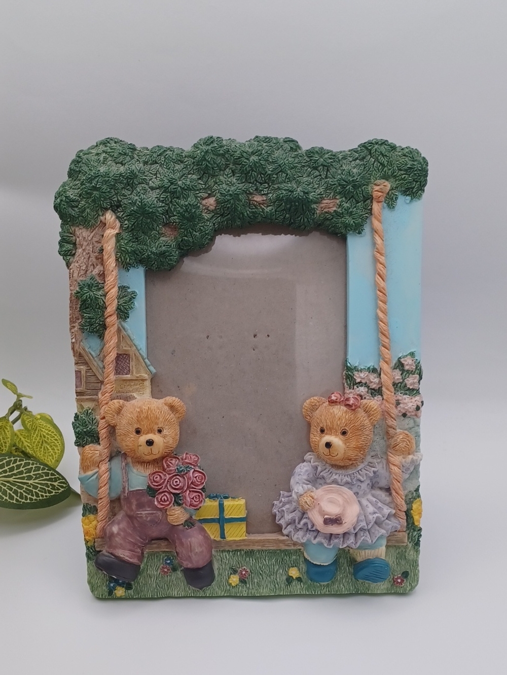 Vintage Teddy Couple Swing Photo Frame